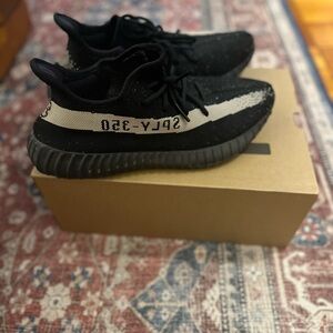 Yeezy Boost 350 V2 ‘Oreo’
